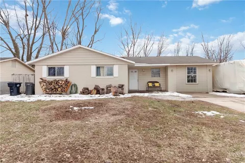 1302 W Acorn Dr, Rogers, AR 72756