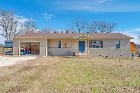 1506 Central Ave, Lincoln, AR 72744