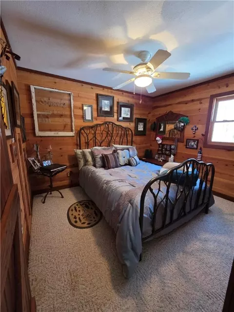 Bedroom - 583 Nc 1700, Compton, AR 72624 photo 1 of 4