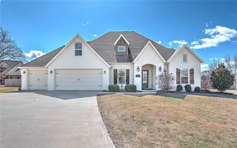 503 W Twin Falls Dr, Farmington, AR 72730