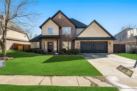 6508 S Timber Ridge Dr, Rogers, AR 72758