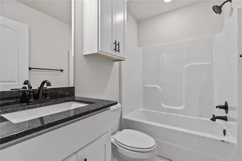 Bath - 438 Hall St, West Fork, AR 72774 photo 1 of 4