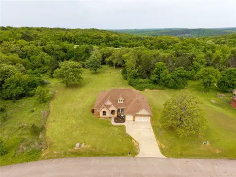409 Stone Mountain Loop, Alma, AR 72921 photo 2