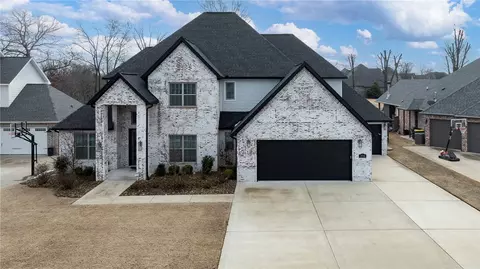 Exterior - 3230 Oak Tree Dr, Centerton, AR 72719 photo 2 of 7