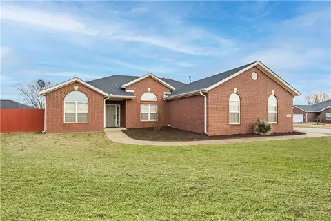 1915 SW Aspen St, Bentonville, AR 72712