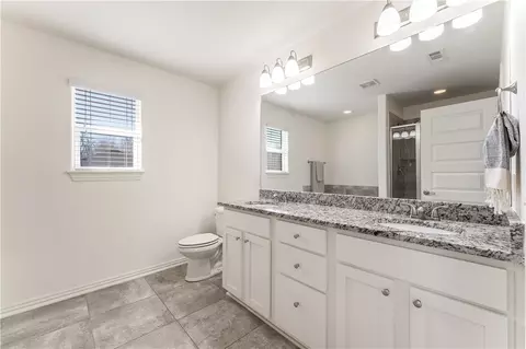 Bath - 149 Alexandra Loop, Elkins, AR 72727 photo 1 of 3