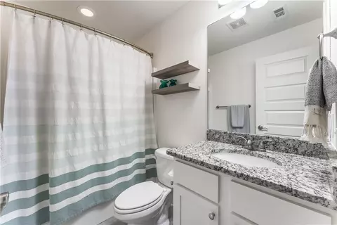 Bath - 149 Alexandra Loop, Elkins, AR 72727 photo 3 of 3