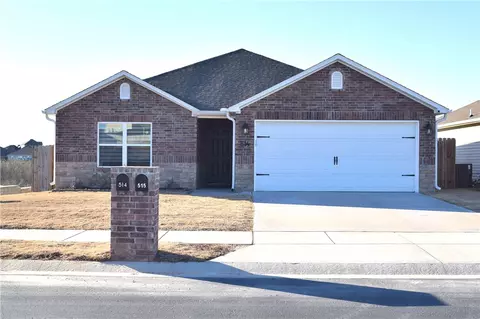 514 Woodcreek Loop, Lowell, AR 72745