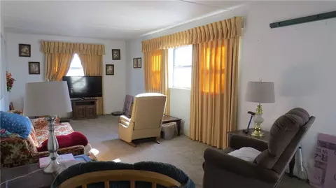 201 Pine St, Noel, MO 64854 photo 13
