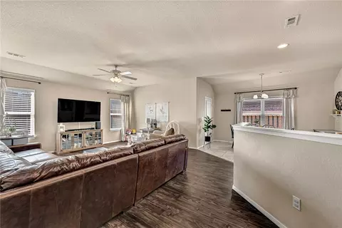 7229 Devonshire Ave, Springdale, AR 72762 photo 9