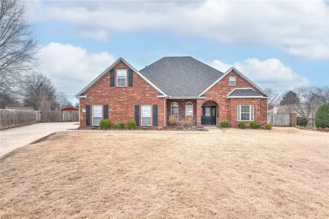 1795 Kensington Pl, Springdale, AR 72764
