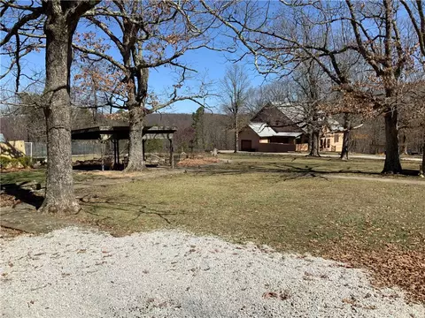 Exterior - 462 Nc 2320, Jasper, AR 72641 photo 6 of 17
