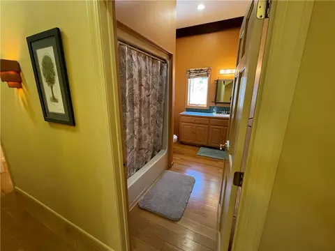Entry Way - 462 Nc 2320, Jasper, AR 72641 photo 4 of 6