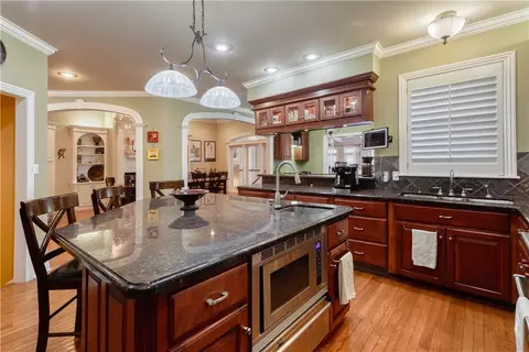 Kitchen - 1108 Kensington Way, Fort Smith, AR 72903 photo 3 of 7