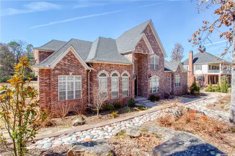 Exterior - 1108 Kensington Way, Fort Smith, AR 72903 photo 4 of 19