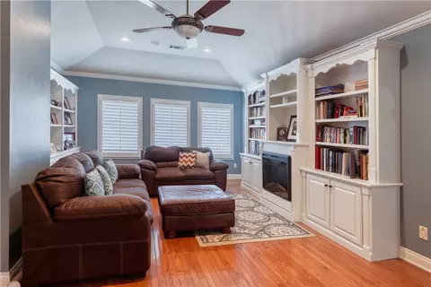 Living - 1108 Kensington Way, Fort Smith, AR 72903 photo 1 of 2