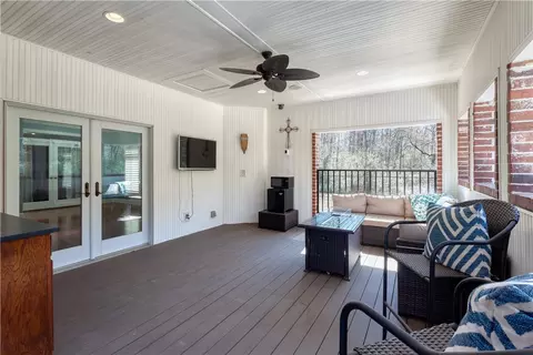 Exterior - 1108 Kensington Way, Fort Smith, AR 72903 photo 7 of 19