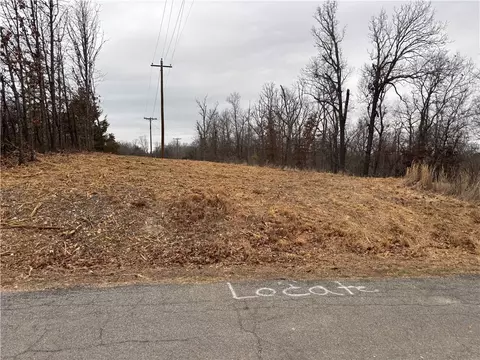Cardenden Lane, Bella Vista, AR 72715