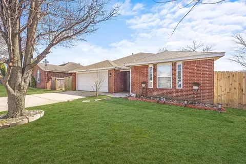 2677 Granny Smith Ave, Springdale, AR 72764