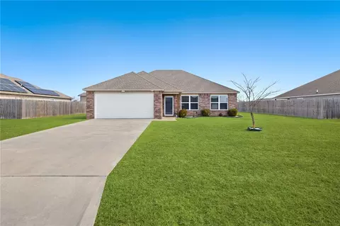 962 Macy Ln, Elkins, AR 72727