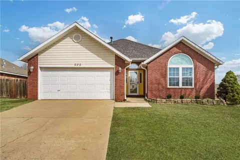 505 Tumbleweed St, Lowell, AR 72745