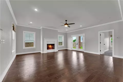 Living - 755 Lyon Loop, Springdale, AR 72764 photo 2 of 6