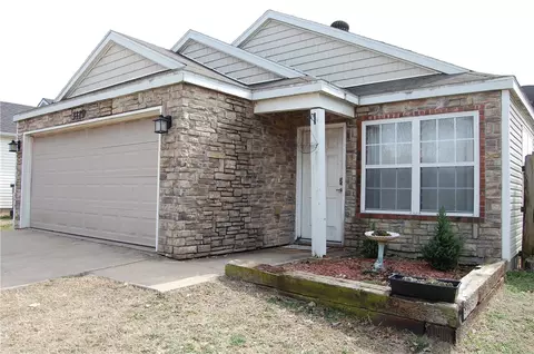3119 Commons Ave, Springdale, AR 72764 photo 2