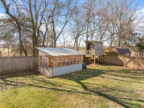 Exterior - 4387 Mellow Ln, Harrison, AR 72601 photo 5 of 6