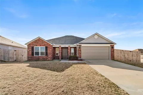 2319 Wyandotte Ave, Springdale, AR 72764