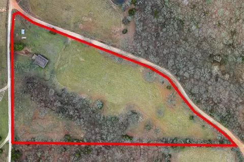 15870 Deerwood Rd, Siloam Springs, AR 72761