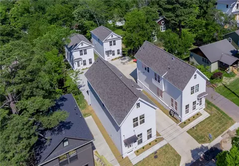 239 S Church Ave, Fayetteville, AR 72701