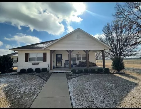 13781 Rheas Mill Rd, Farmington, AR 72730