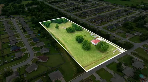 1496 Viney Grove Rd, Prairie Grove, AR 72753