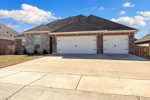 2105 Decker Rd, Pea Ridge, AR 72751