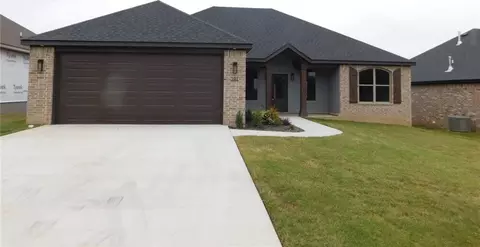 191 Magazine St, Prairie Grove, AR 72753