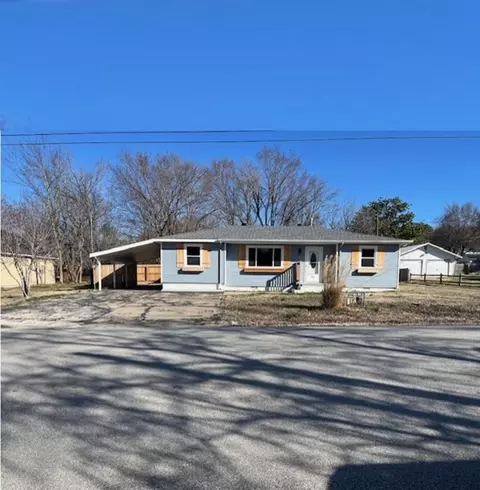 510 E Buchanan, Prairie Grove, AR 72753