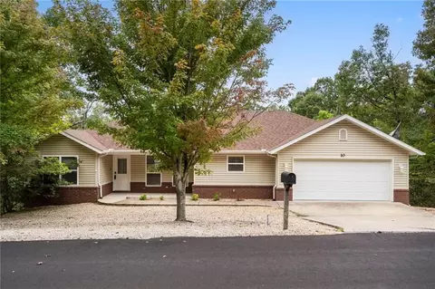 10 Bowes Ln, Bella Vista, AR 72714