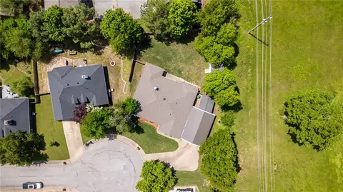 5530 Blake Ln, Springdale, AR 72762 photo 3