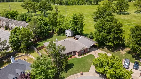 5530 Blake Ln, Springdale, AR 72762 photo 4