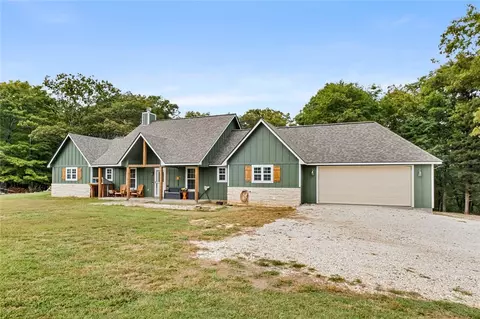 17609 Black Oak Rd, Winslow, AR 72959