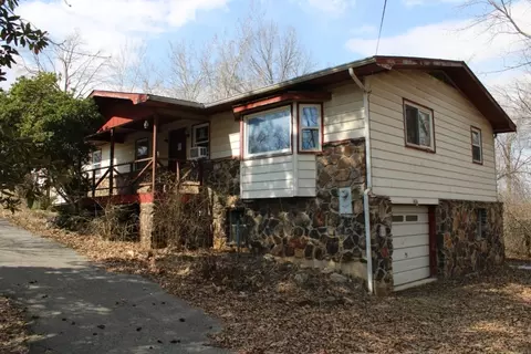 7010 Limestone Ln, Harrison, AR 72601