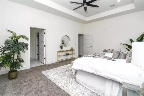 Bedroom - 440 Rainforest Loop, Centerton, AR 72719 photo 4 of 8
