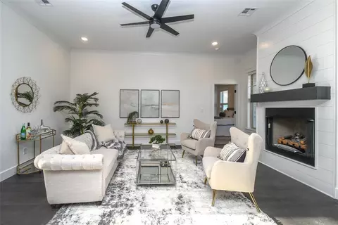 Living - 430 Rainforest Loop, Centerton, AR 72719 photo 1 of 8