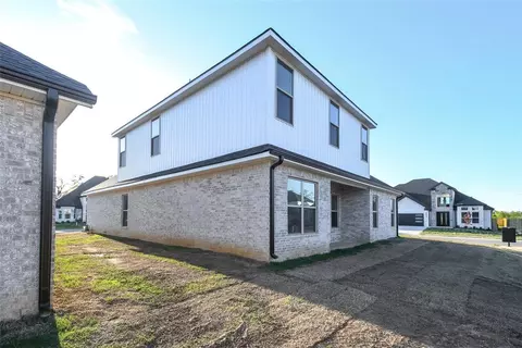 Exterior - 430 Rainforest Loop, Centerton, AR 72719 photo 3 of 4