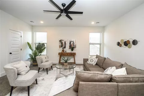 Living - 430 Rainforest Loop, Centerton, AR 72719 photo 8 of 8