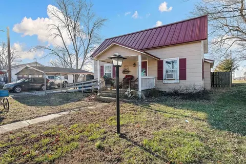 173 Watie St, Pea Ridge, AR 72751