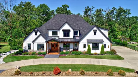 3700 Copper Ridge Rd, Rogers, AR 72756
