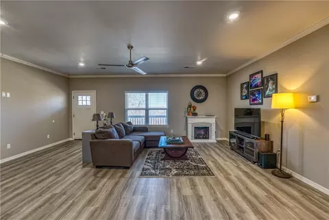 1364 Iris Cv, Harrison, AR 72601 photo 9