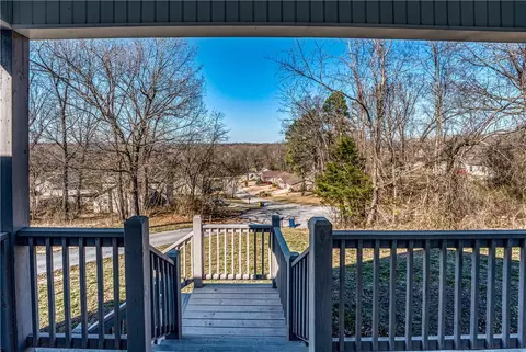 1364 Iris Cv, Harrison, AR 72601 photo 4