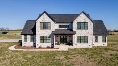 11396 Morris Maxwell Ln, Gentry, AR 72734